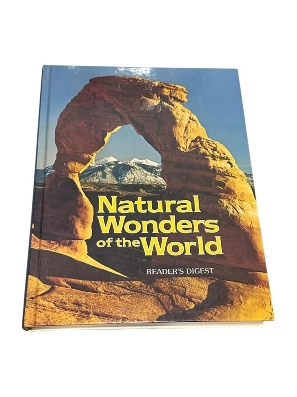 Vintage Natural Wonders Of The World Reader's Digest Blue HC 1983 Illustrated